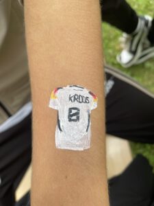 Deutschland Trikot schminken Kinder