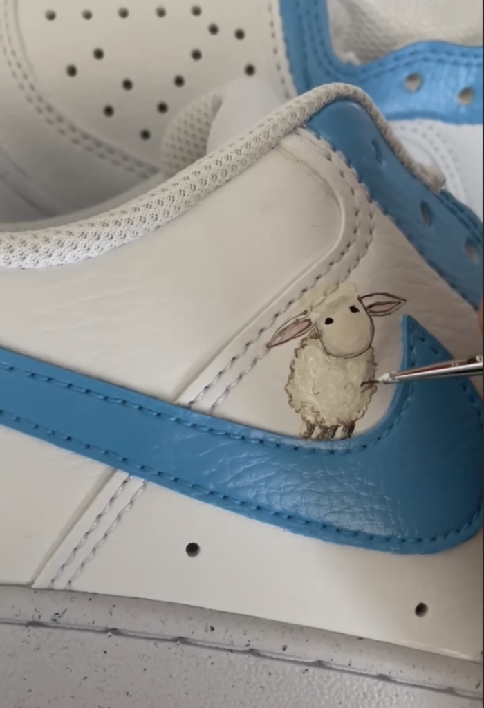 Custom Sneaker